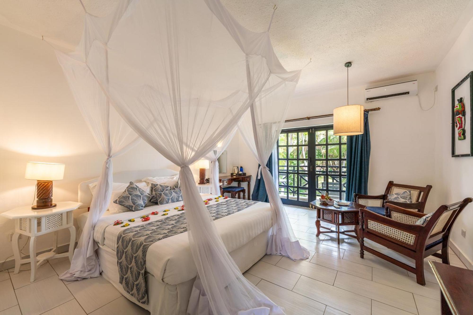 Diani Sea Resort Diani Beach Exterior photo