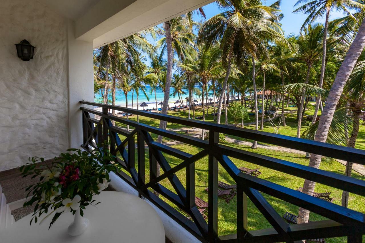Diani Sea Resort Diani Beach Exterior photo