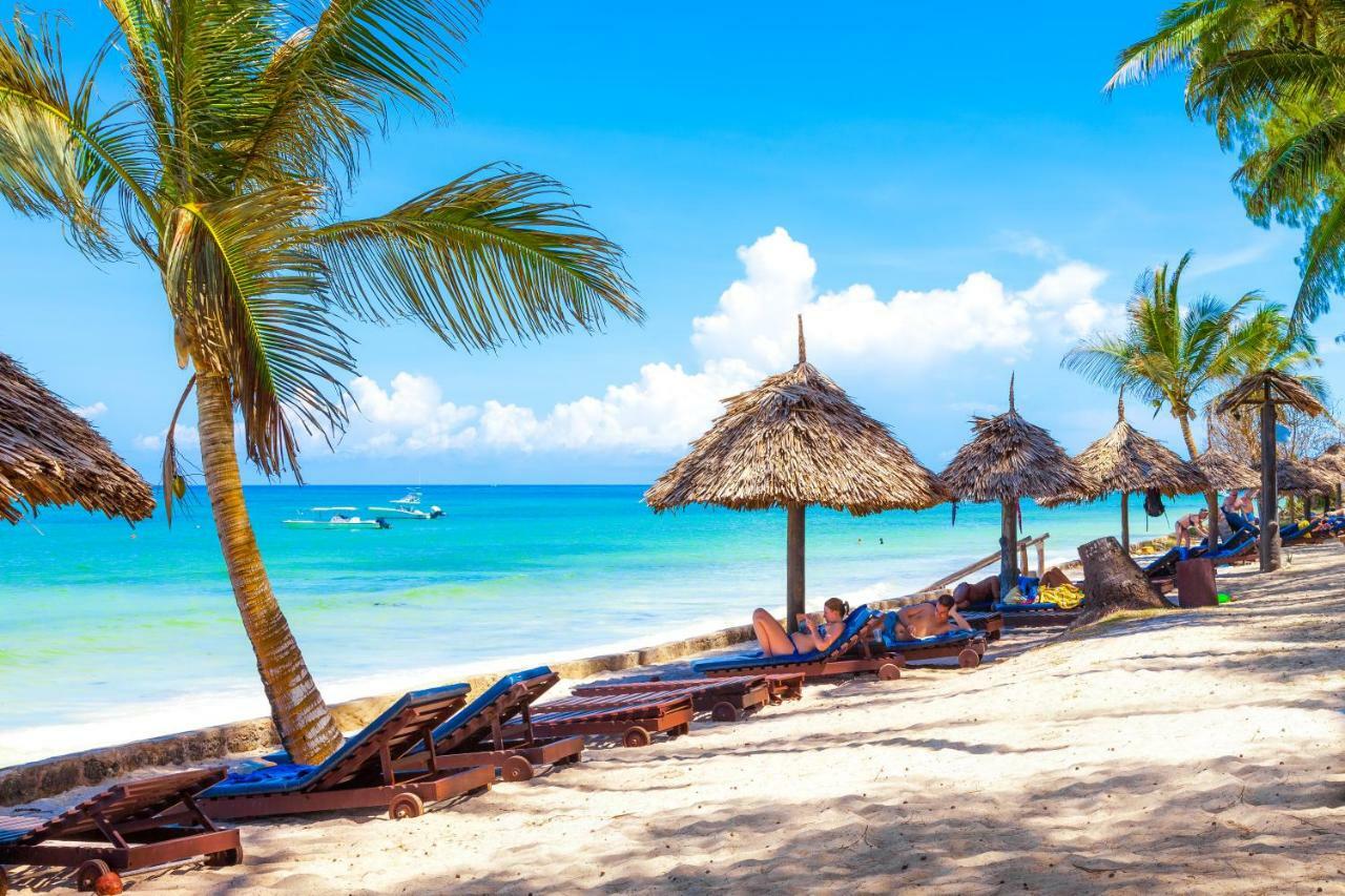 Diani Sea Resort Diani Beach Exterior photo