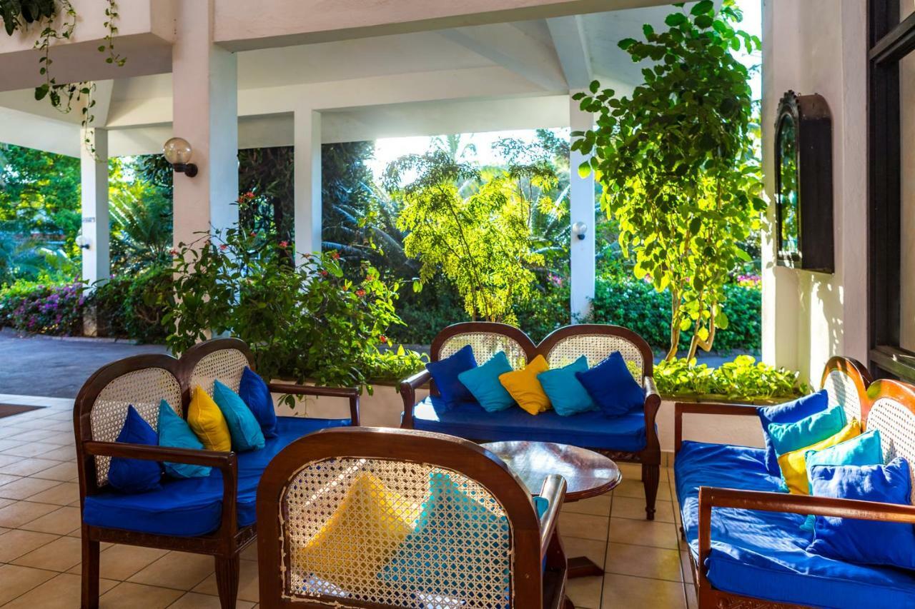 Diani Sea Resort Diani Beach Exterior photo