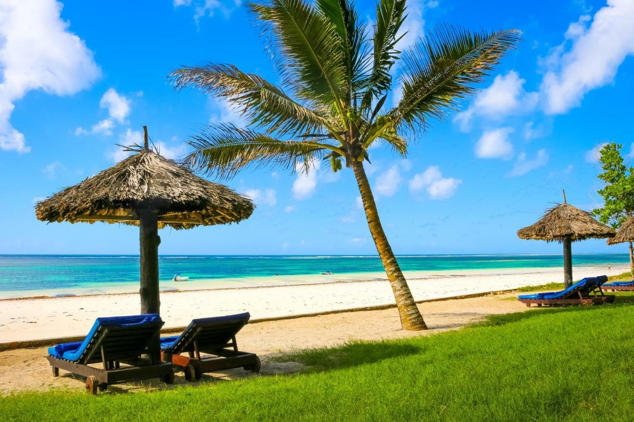 Diani Sea Resort Diani Beach Exterior photo
