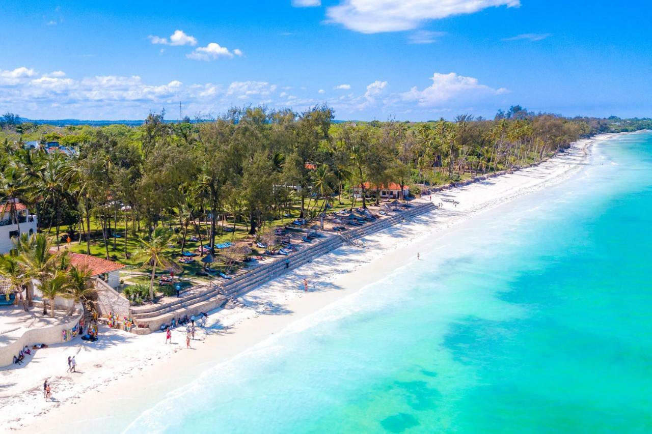 Diani Sea Resort Diani Beach Exterior photo